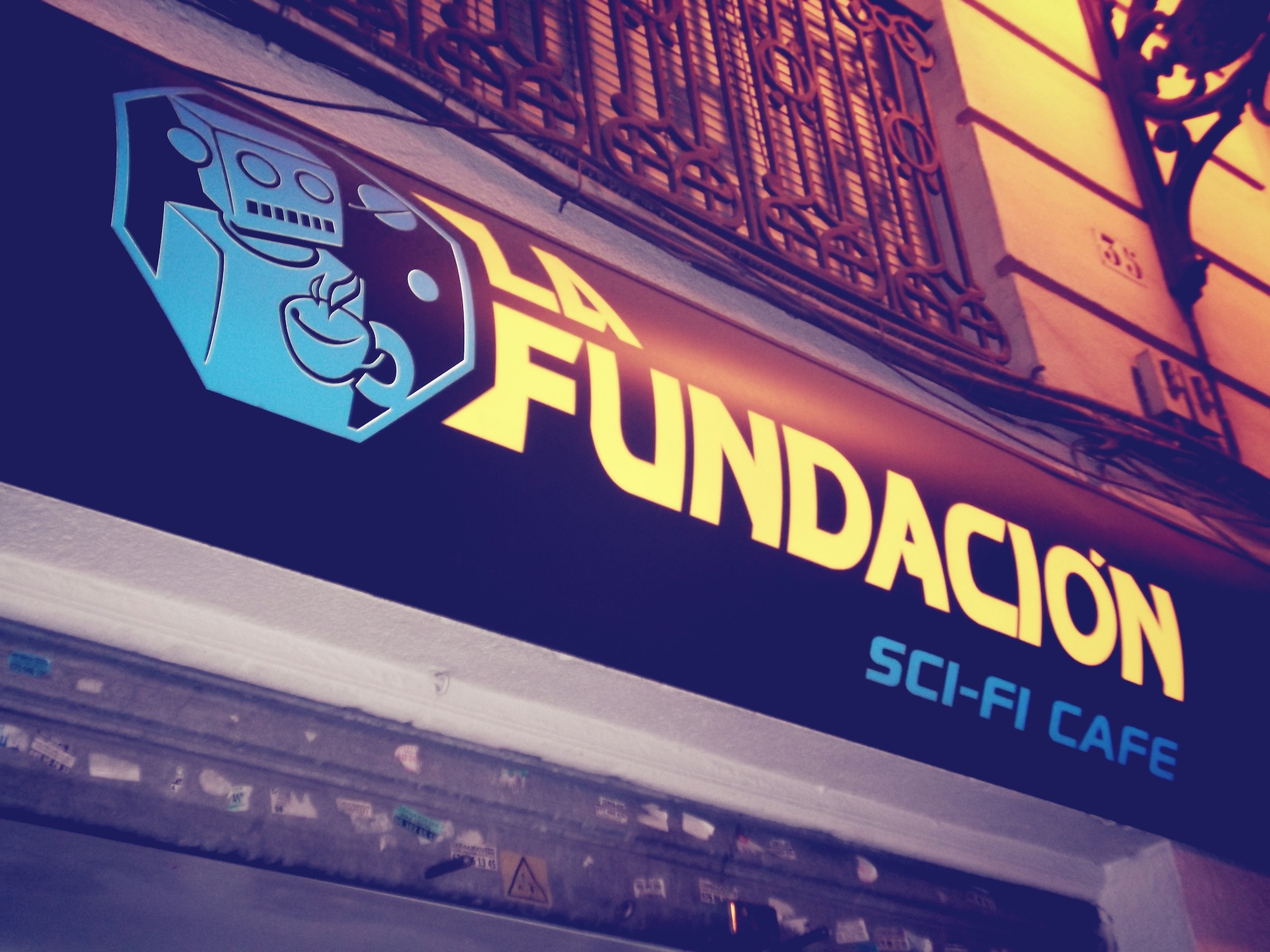 La Fundación, sci-fi café